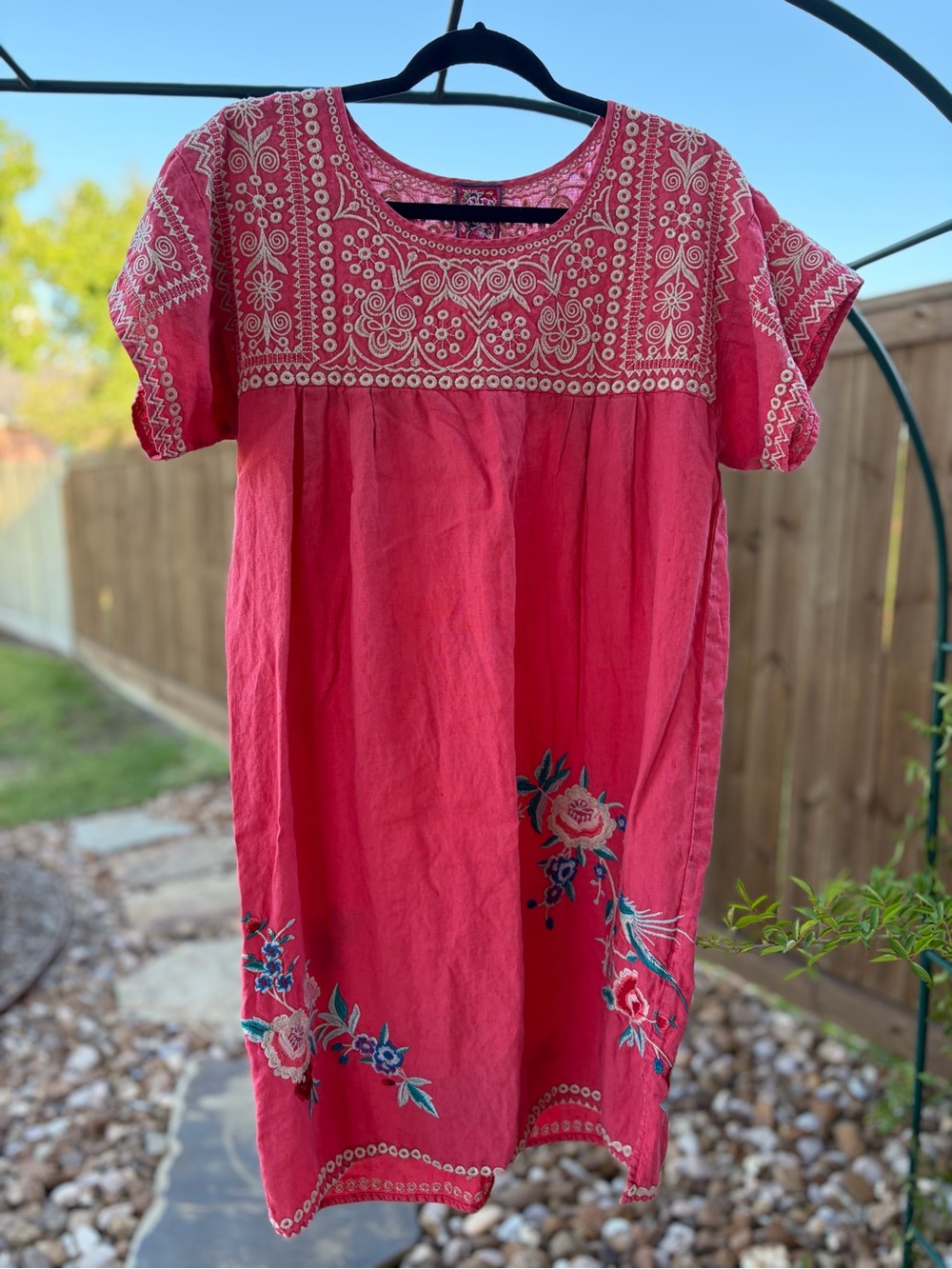 Women’s Hot Pink Embroidered Floral Linen Dress